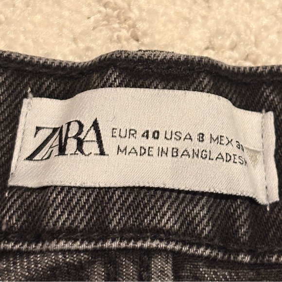 Zara Black Distressed Denim Shorts Button Fly Womens Size 8 Festival Grunge Rave - Picture 4 of 9